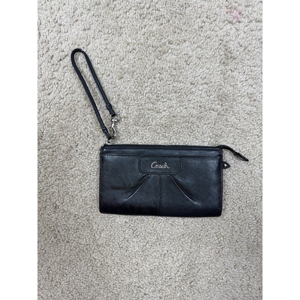 Coach Ashley Zip Wristlet Wallet Black Leather - Picture 1 of 9